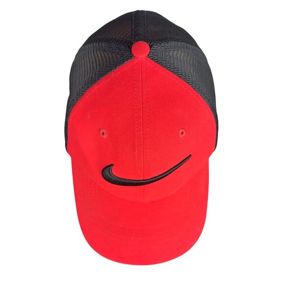 Nike Cap Adults 1 Size Red Black Classic 99 Dri-Fit Mesh Back Embroidered Swoosh - Picture 8 of 13